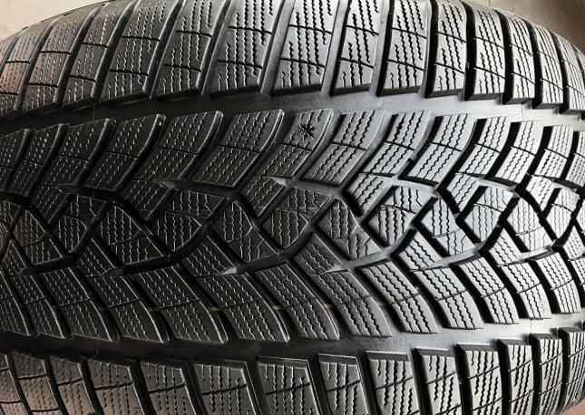 Goodyear UltraGrip Performance Gen-1 295/35 R21