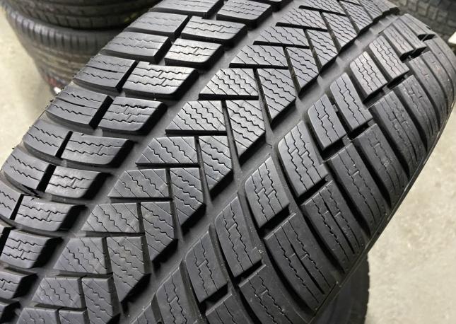 Vredestein Wintrac Pro 235/45 R18 98V