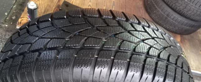 Dunlop SP Winter Sport 3D 235/65 R17 104H