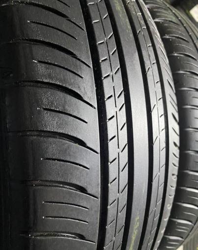 Dunlop Enasave EC300 215/60 R17