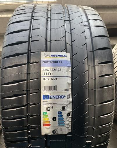 Michelin Pilot Sport 4 S 285/40 R22 и 325/35 R22 114Y