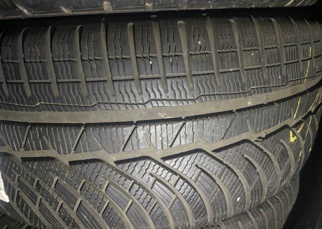 Michelin Pilot Alpin PA4 245/45 R18