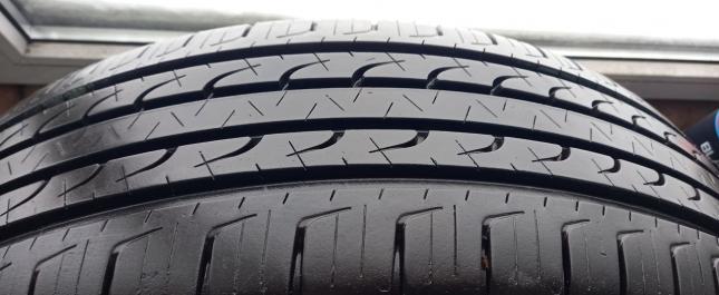 Goodyear EfficientGrip 215/65 R16 98H