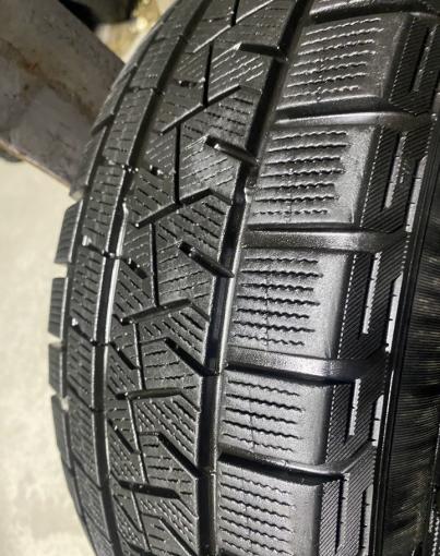 Pirelli Ice Asimmetrico 205/60 R16