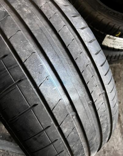 Pirelli P Zero PZ4 285/40 R22