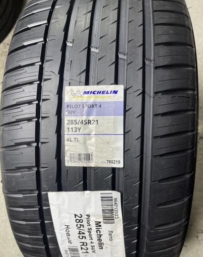 Michelin Pilot Sport 4 SUV 285/45 R21 113Y