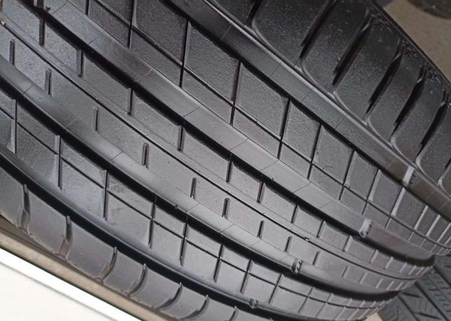 Michelin Latitude Sport 3 235/50 R19