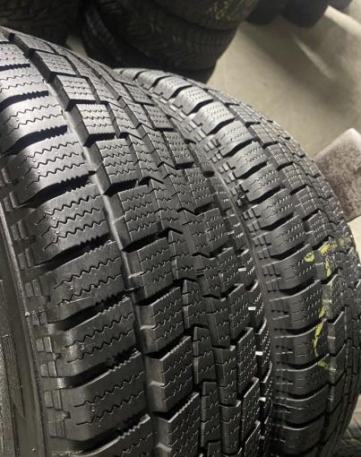 Hankook Winter RW06 215/70 R15C