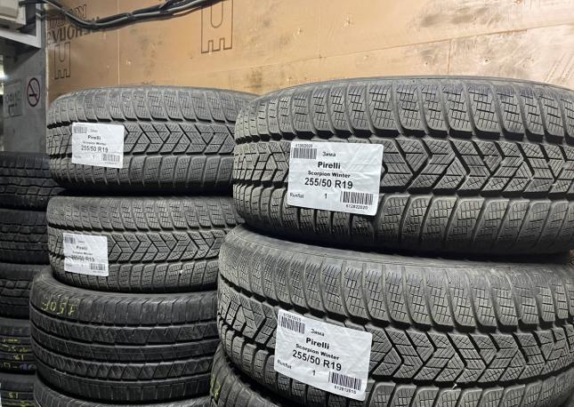 Pirelli Scorpion Winter RFT 255/50 R19 V