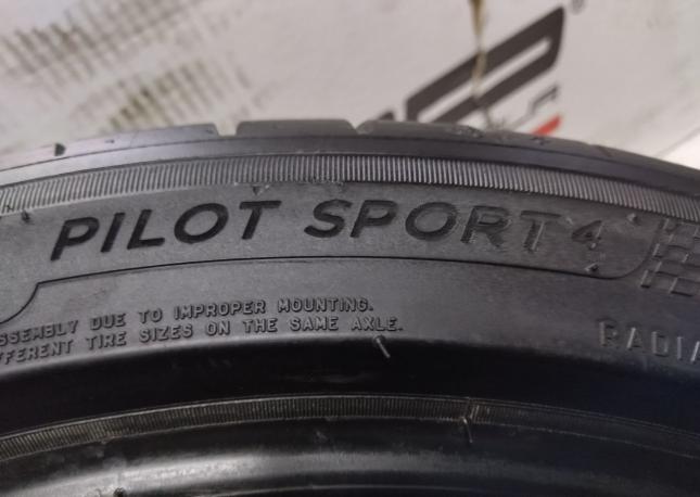 Michelin Pilot Sport 4 225/45 R19 96W