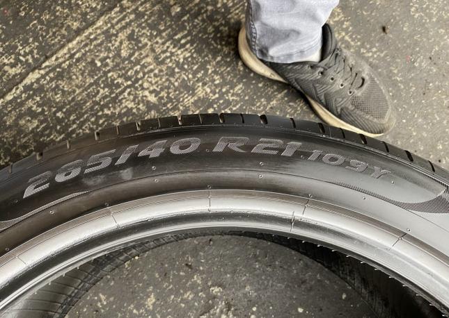 Pirelli P Zero PZ4 285/40 R21 109Y