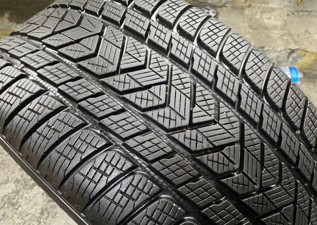 Pirelli Scorpion Winter 285/40 R21 109V