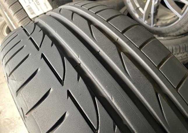 Bridgestone Potenza S001 255/35 R19 и 225/40 R19 92Y