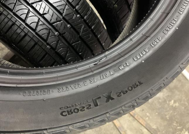 Continental ContiCrossContact LX 275/45 R21