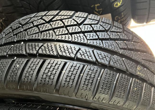 Pirelli Winter Sottozero 240 Serie II 255/40 R18