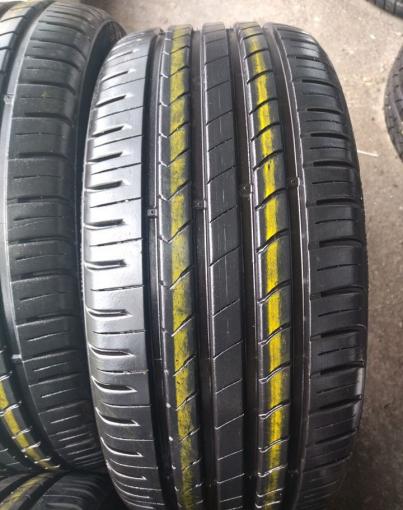 Kumho Ecsta HS51 215/40 R17 87W