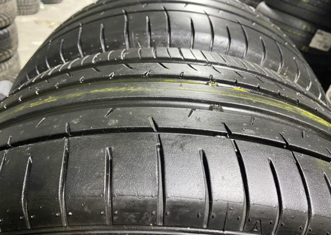 Dunlop SP Sport Maxx 050+ 215/55 R17