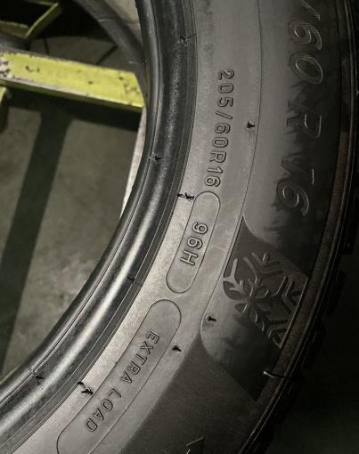 Michelin Alpin 6 205/60 R16