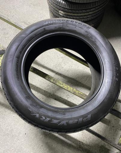 Bridgestone Playz PX-RV 215/60 R17