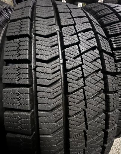 Bridgestone Blizzak VRX2 185/65 R15