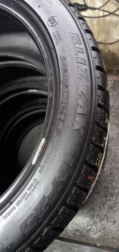 Bridgestone Blizzak LM-25 245/45 R18 96V