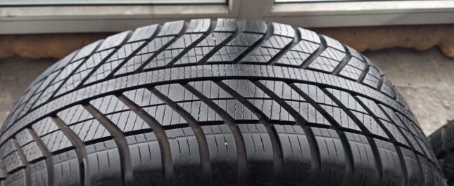 Goodyear Vector 4Seasons 205/55 R16 94V