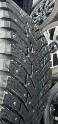 Nokian Tyres Hakkapeliitta 8 SUV 265/40 R21 105T