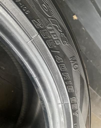 Yokohama Advan Sport V105 255/40 R18