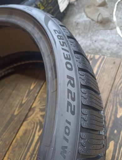 Pirelli Winter Sottozero Serie II 285/30 R22