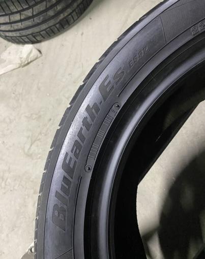 Yokohama Bluearth ES32 225/50 R17