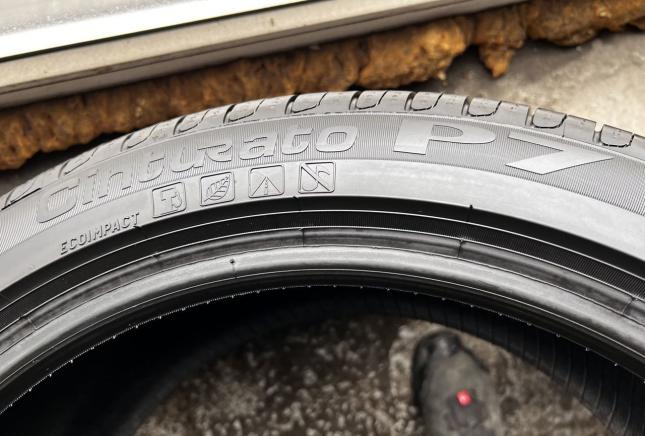 Pirelli Cinturato P7 255/40 R18