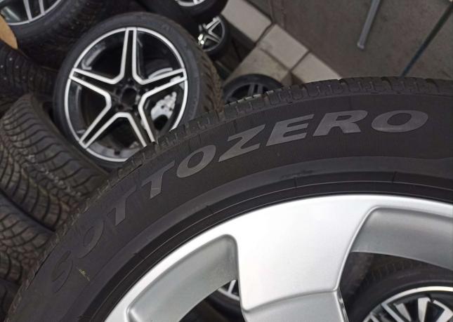 Pirelli Winter Sottozero 240 Serie II 245/50 R18