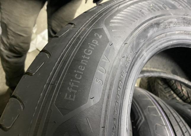 Goodyear EfficientGrip 275/60 R20 115H