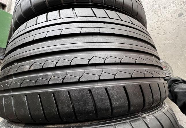 Dunlop SP Sport Maxx GT 275/35 R21