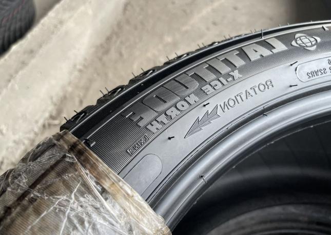 Michelin Latitude X-Ice 2 295/40 R20