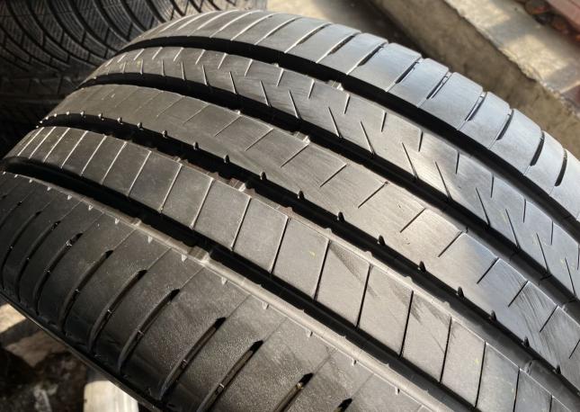 Bridgestone Alenza 001 295/35 R21 107Y