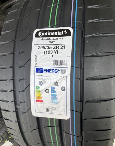 Continental PremiumContact 7 295/35 R21 103Y