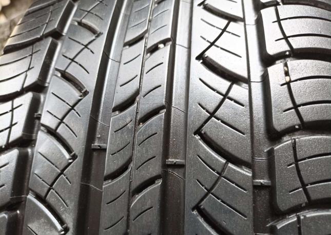 Michelin Latitude Tour 235/50 R18