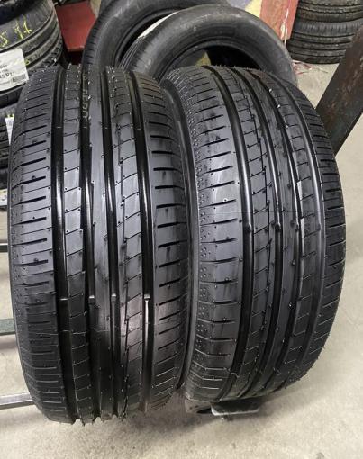 Yokohama BluEarth AE50 225/50 R17