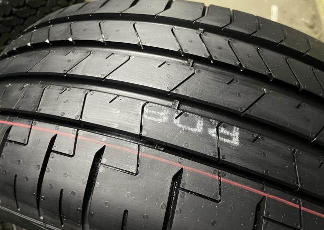 Pirelli P Zero PZ4 245/45 R20 103Y