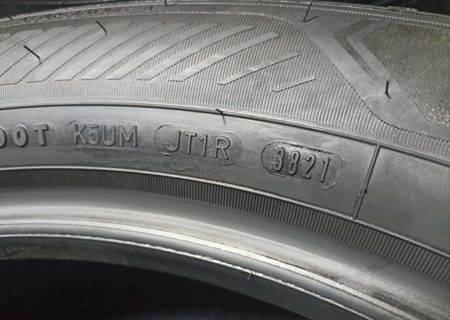 Goodyear EfficientGrip Performance SUV 265/50 R20 111V