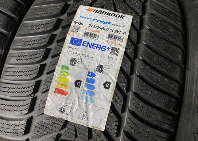 Hankook Winter I&#39;Cept Evo 3 W330 275/35 R20 и 245/40 R20 102W