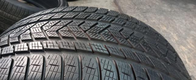 Pirelli Scorpion Winter 295/40 R21 111V