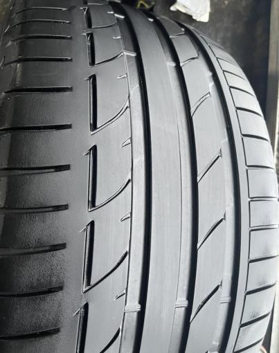 Bridgestone Potenza S001 245/40 R20 и 275/35 R20 Y