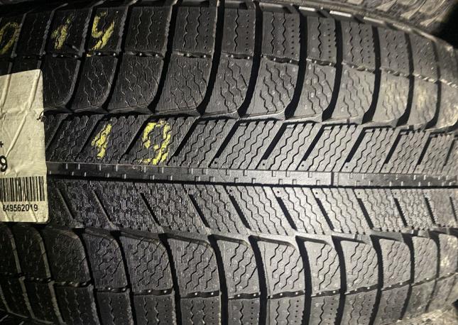 Michelin Latitude X-Ice North 3+ 255/50 R19