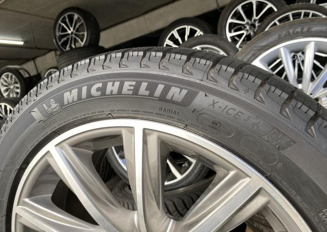 Michelin X-Ice XI3 245/45 R18 100H