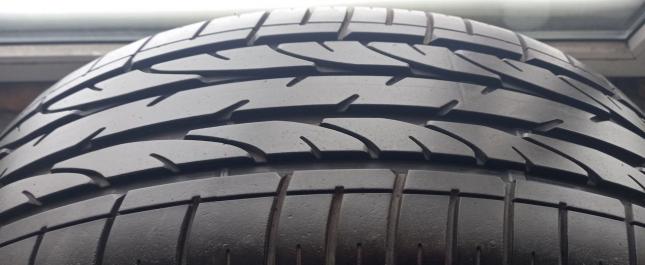 Bridgestone Dueler H/P 215/60 R17 96V