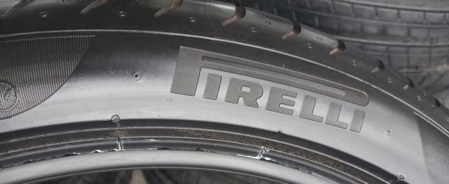 Pirelli P Zero 275/35 R20 102Y