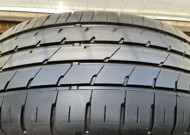 Dunlop Enasave RV504 215/55 R17 94V