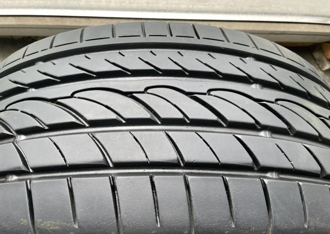 Sumitomo HTR Z III 215/45 R17 87Y